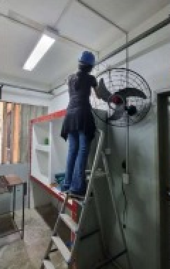 Instalação de ventiladores de parede - laboratório de soldagem